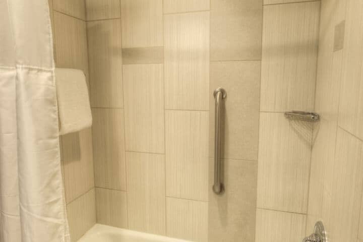Bathroom shower