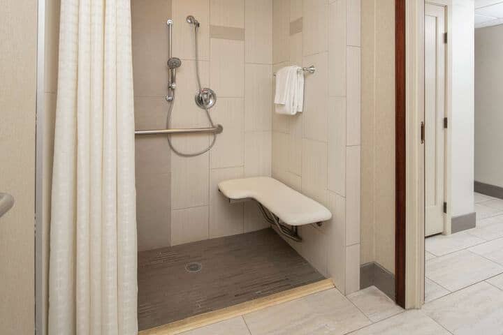 Bathroom shower